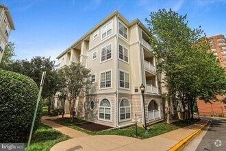 Building Photo - 4551 Strutfield Ln