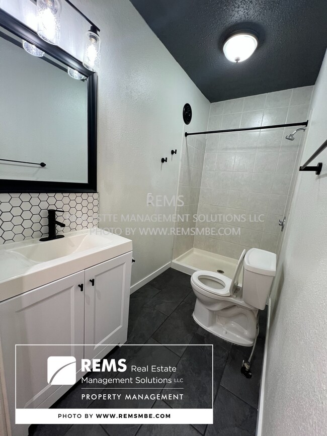 Foto del edificio - 813 Williamson St