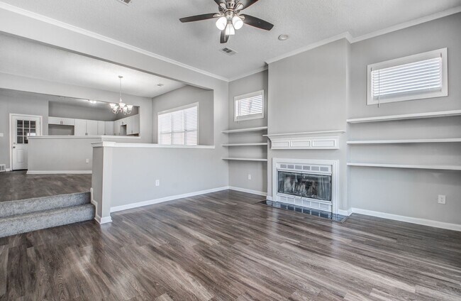 Building Photo - Beautiful Home For Rent!