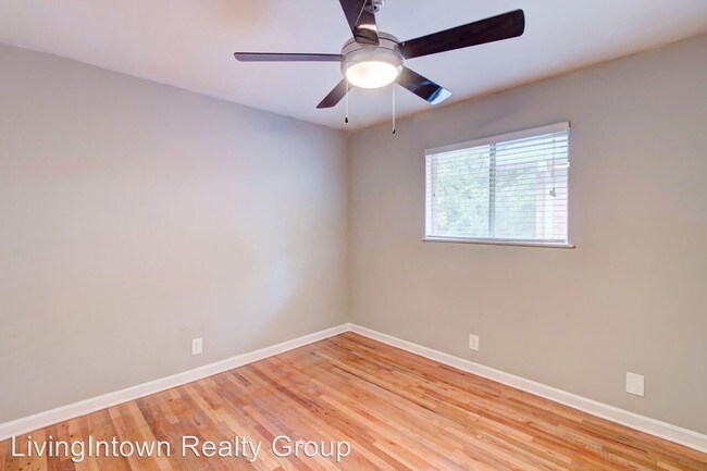 Foto del edificio - 943 Greenwood Ave NE