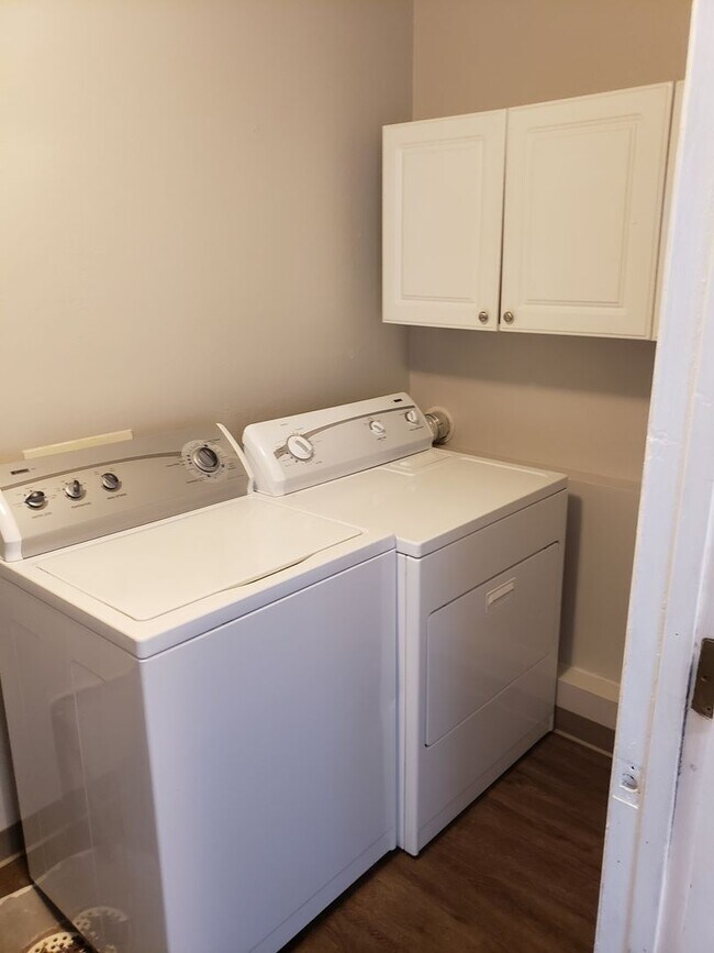 Foto del edificio - 406 West Ave