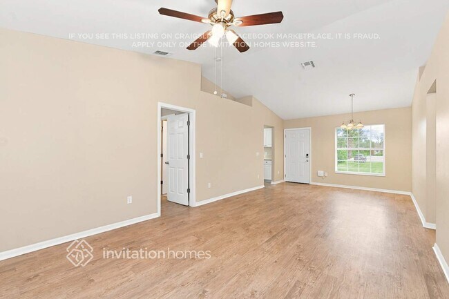 Foto del edificio - 130 41st Ave NE