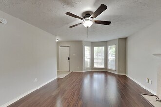 Building Photo - 21504 Palace Pines Dr
