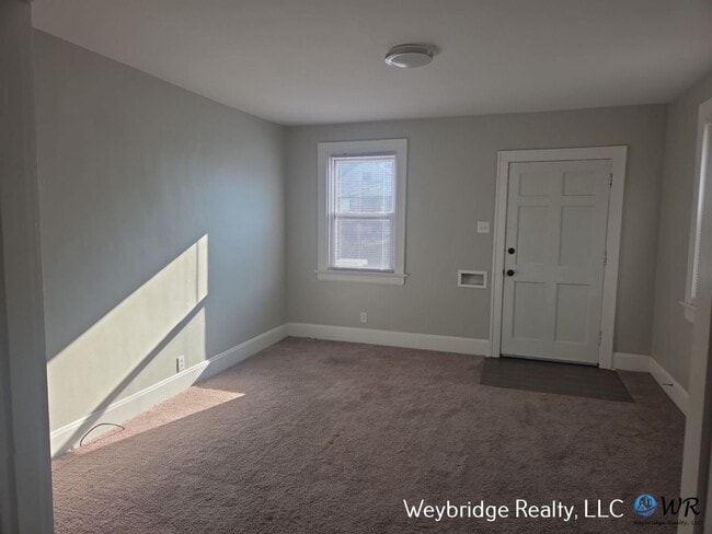 Photo - 2218 Drex Ave Apartment