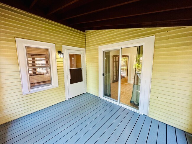 Foto del edificio - Charming 3-Bedroom Home in the Heart of So...