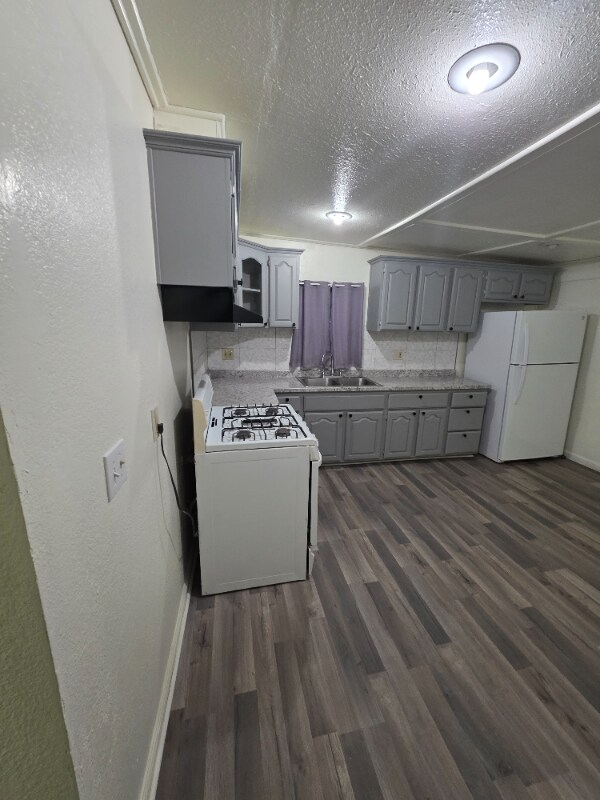 Foto del edificio - 9208 Park St