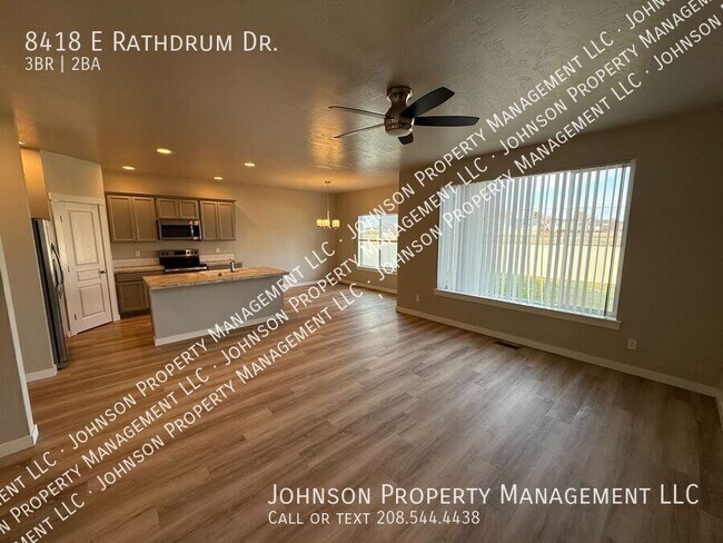 Foto del edificio - 8418 E Rathdrum Dr