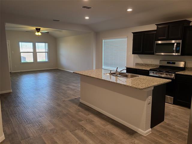 Foto del edificio - 2221 Myrtle Beach Dr