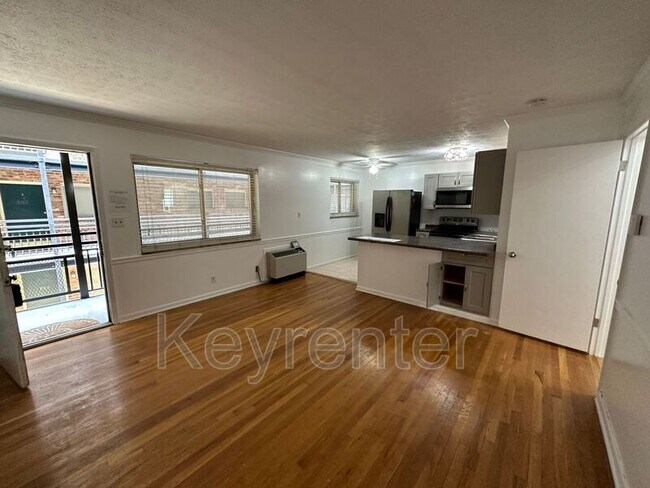 Foto del edificio - 1507 Highland Ave