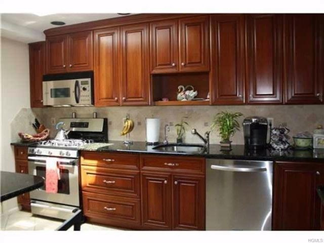 Building Photo - 39 Pennington Way