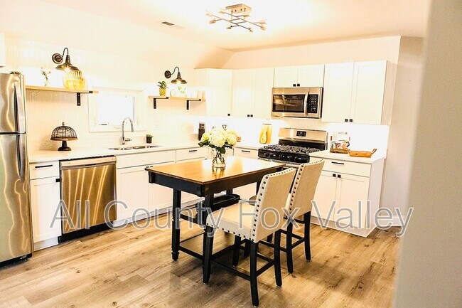 Foto del edificio - 327 N 4th St