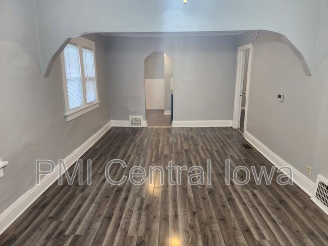 Building Photo - 1806 Jefferson Ave