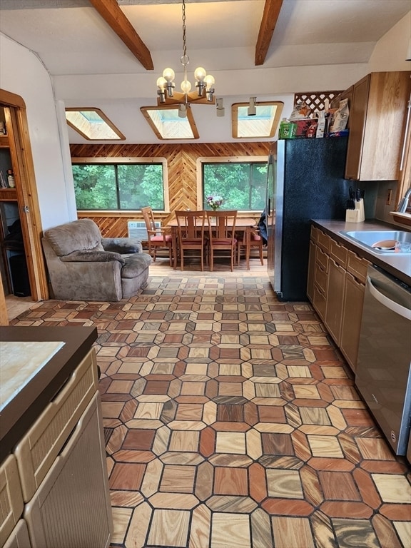 Foto del edificio - 586 Franklin St