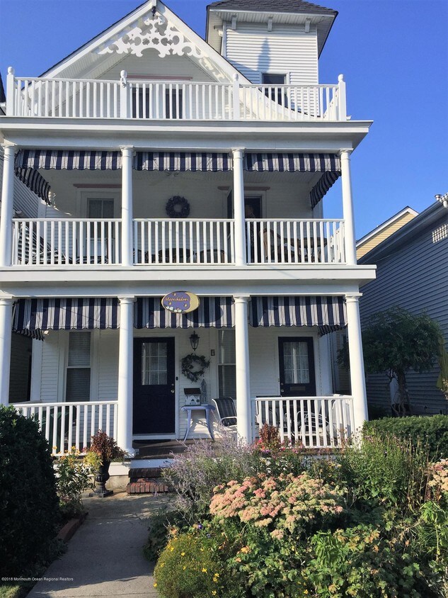 9 Atlantic Ave, Ocean Grove, NJ 07756 Townhome Rentals in Ocean Grove