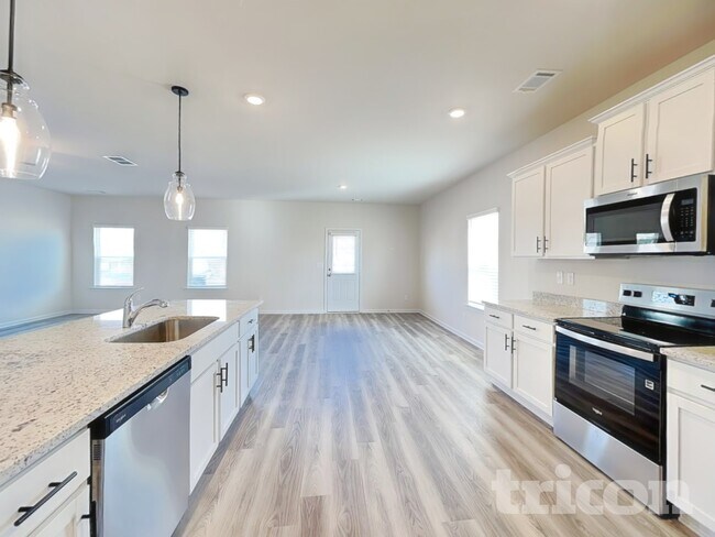 Foto del edificio - 108 Avondale Blvd SE