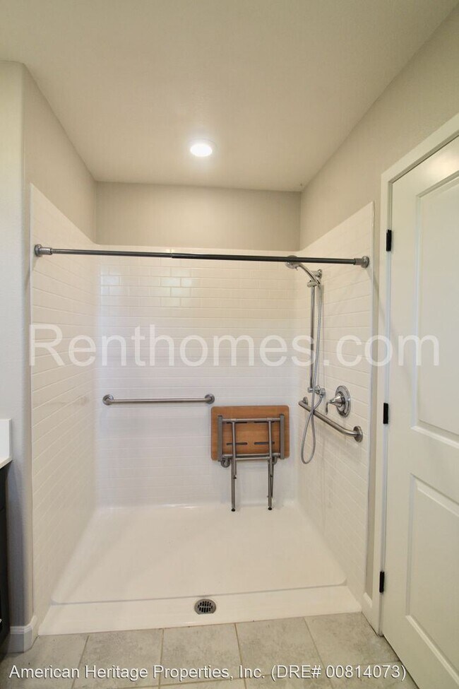 Building Photo - 3 br, 3 bath House - 21542 Harmony Village...