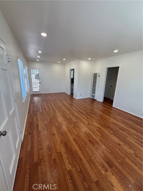 Foto del edificio - 1002 Tyler St