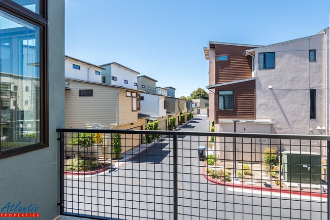 Building Photo - 3281 Berryessa St
