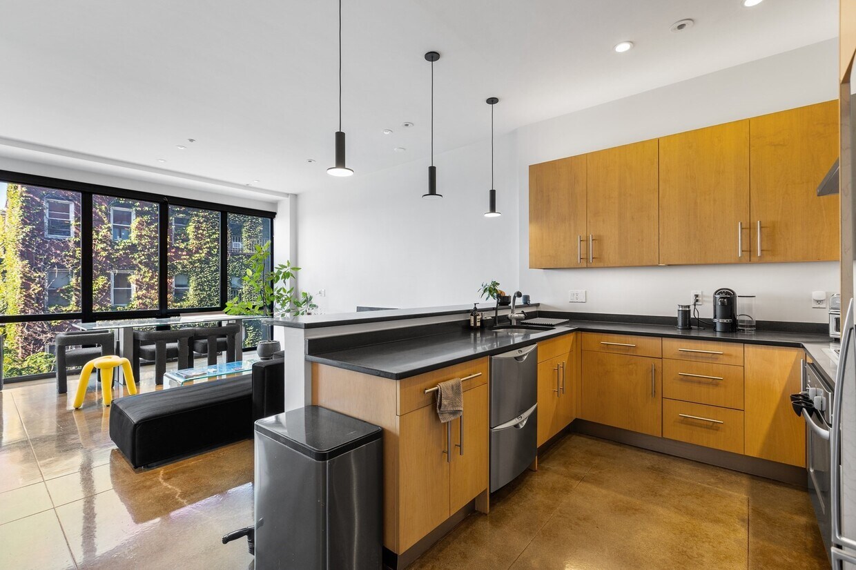 Foto principal - 36 A St