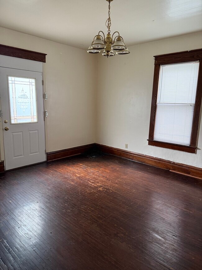 Foto del edificio - 823 N Cooper St