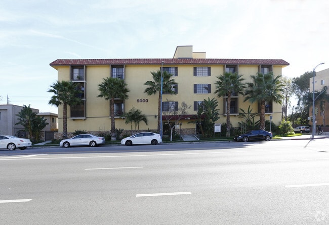 Building Photo - 5000 Laurel Canyon Blvd