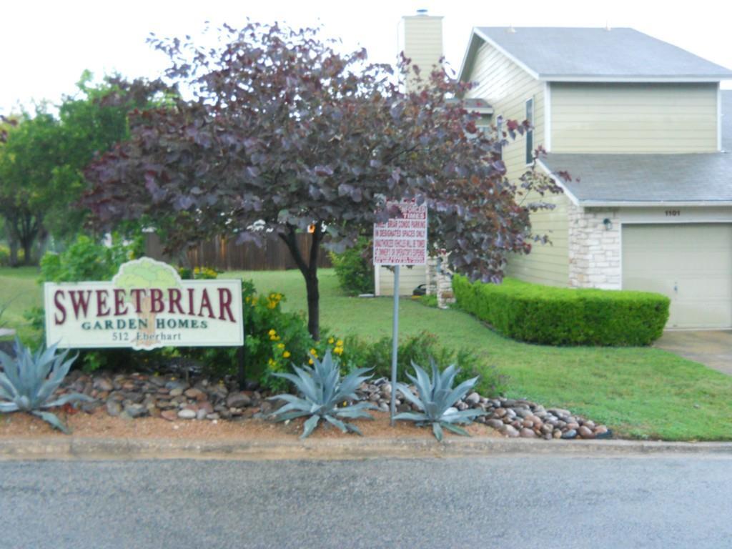 Foto principal - 512 Eberhart Ln