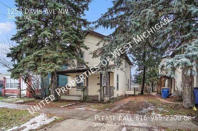 Foto del edificio - 1253 Davis Ave NW