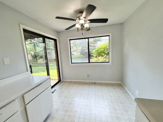 Foto del edificio - 307 Walters Ln