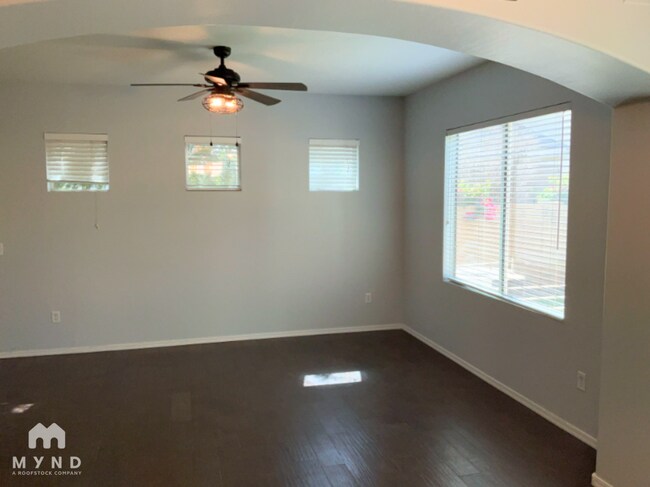 Foto del edificio - 4257 E Orchid Ln