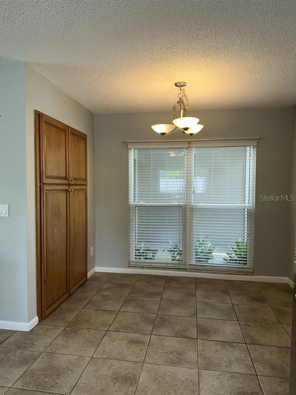 Foto del edificio - 16413 Bonneville Dr