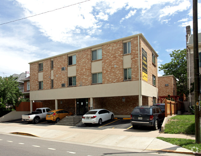 Building Photo - Clarkson Commons