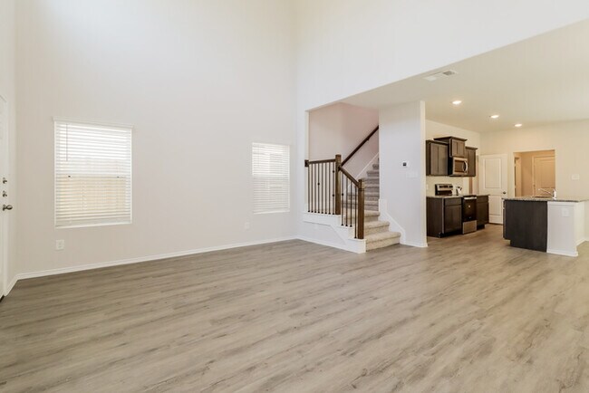 Foto del edificio - 15363 Estrella Rd W