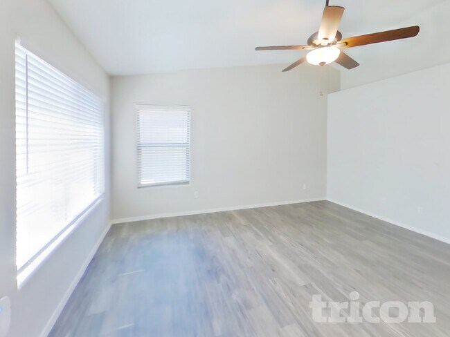 Foto del edificio - 3194 W Tanner Ranch Rd