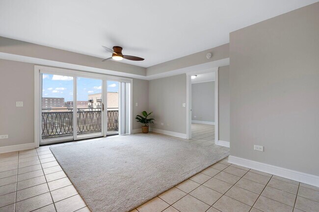 Foto del edificio - 450 Western Ave