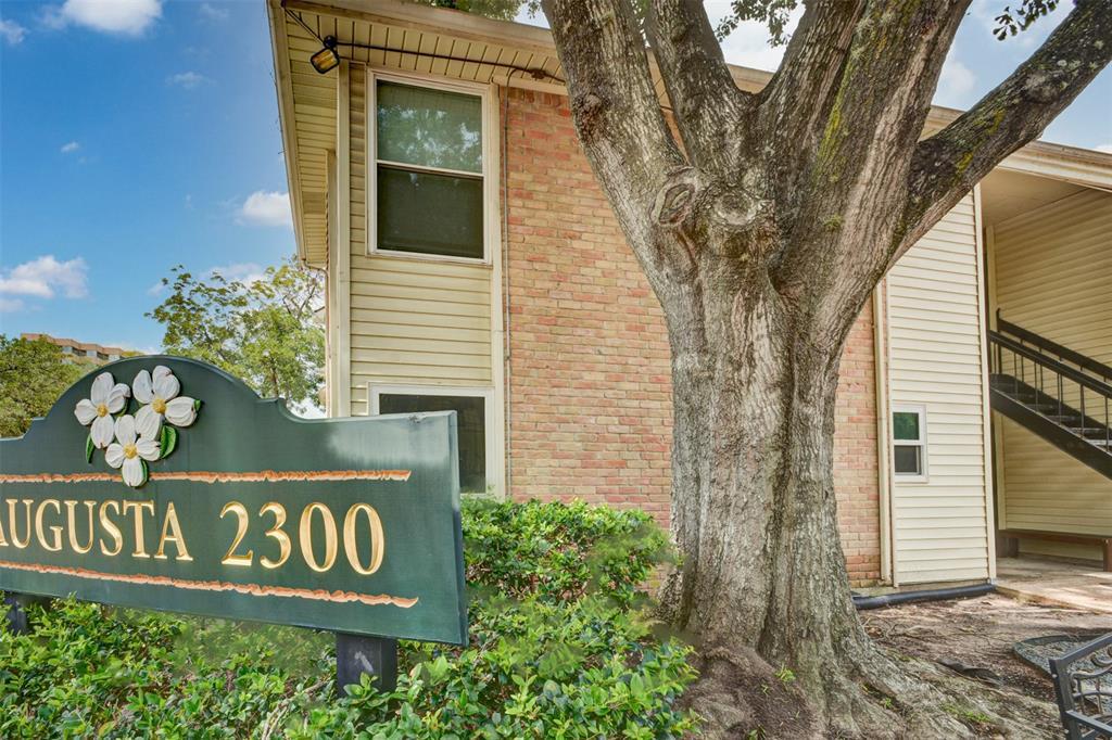 2300 Augusta Dr Unit 1, Houston, TX 77057 Condo for Rent in Houston, TX