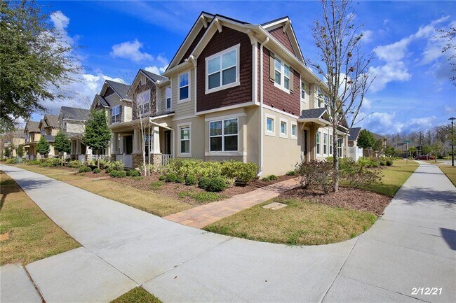 Building Photo - 8569 Vedder Ln