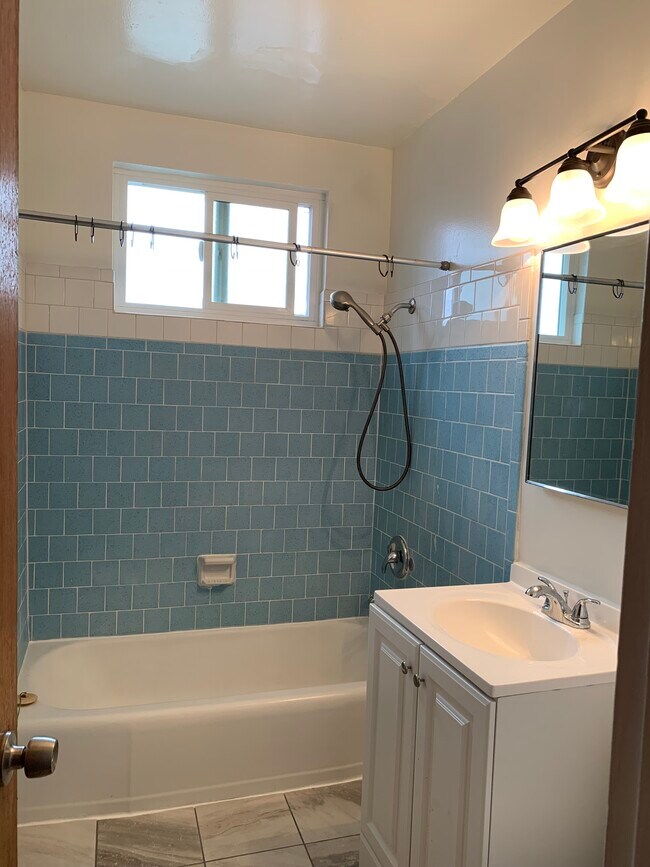 Foto del edificio - 2520 Carnegie Ln