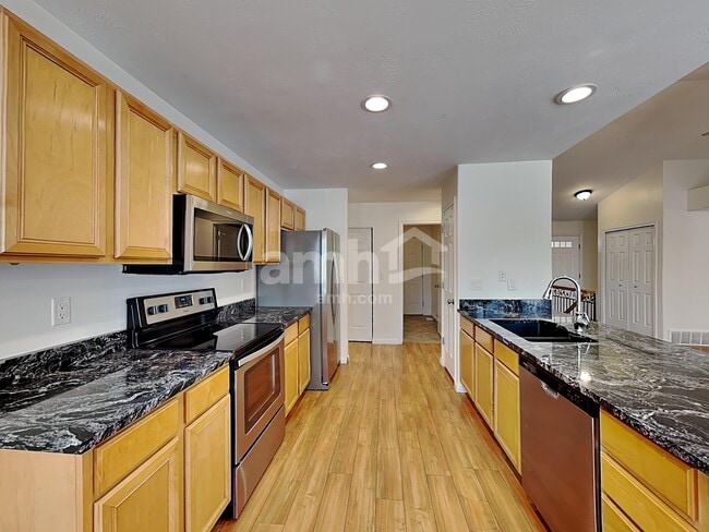 Building Photo - 6955 Jordan Cl Cir