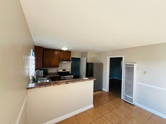 Foto del edificio - 215 E Connecticut Ave