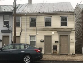 Building Photo - 139-141 N West St