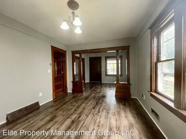 Building Photo - 5 br, 1.5 bath House - 3247 N 6th street