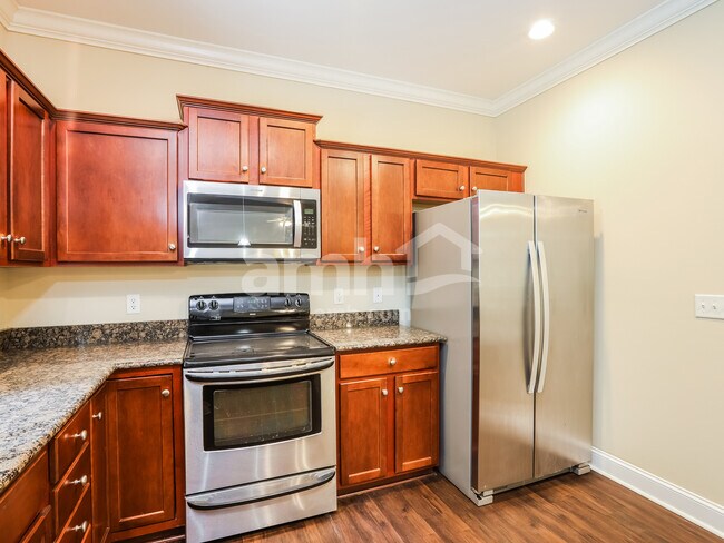 Building Photo - 41 Wintergreen Dr