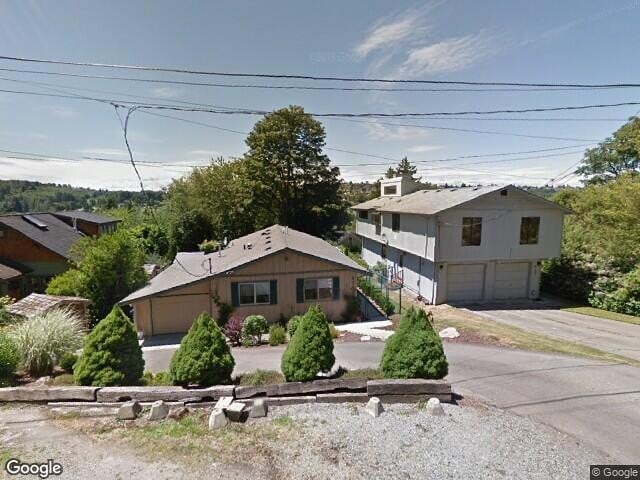 Building Photo - 4143 22nd Ave SW