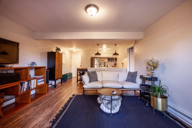Foto del edificio - Cozy 1 BDR w/ Private Yard