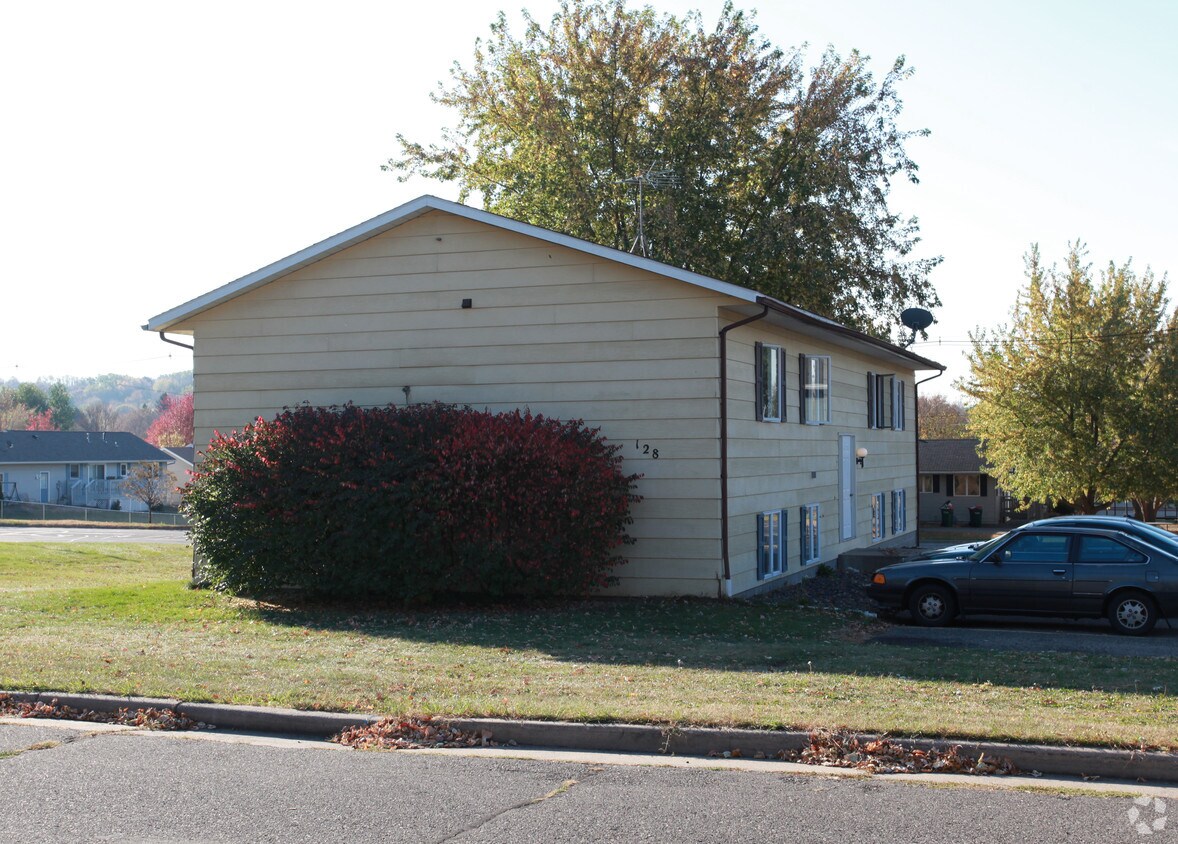 Foto del edificio - 120-128 Emory Dr