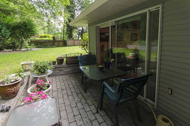 Building Photo - 3258 Strathaven Ln