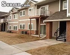 Primary Photo - 104 NE 46th Ln