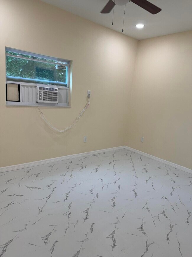 Foto del edificio - 505 N 43rd St