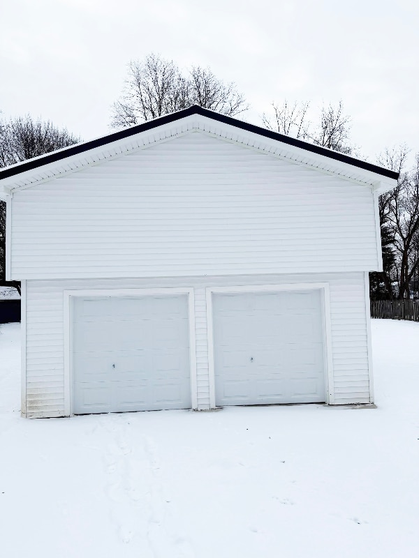 Building Photo - 2743 W Church St