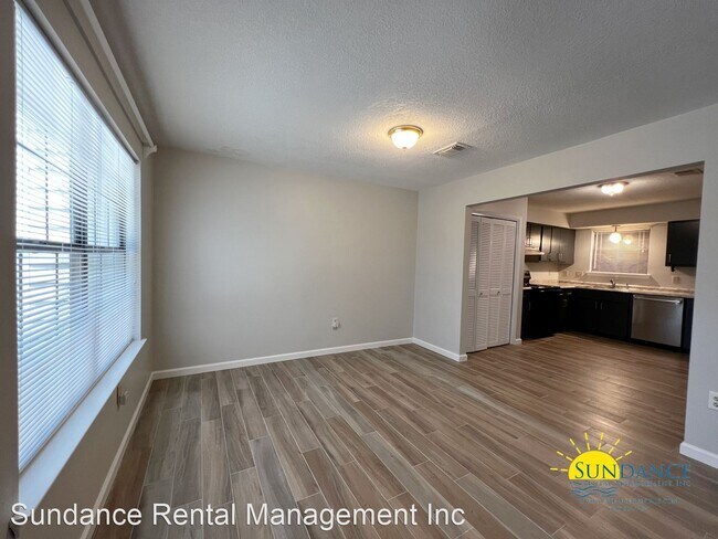 Building Photo - 2 br, 1.5 bath House - 106 Brookmeade Drive